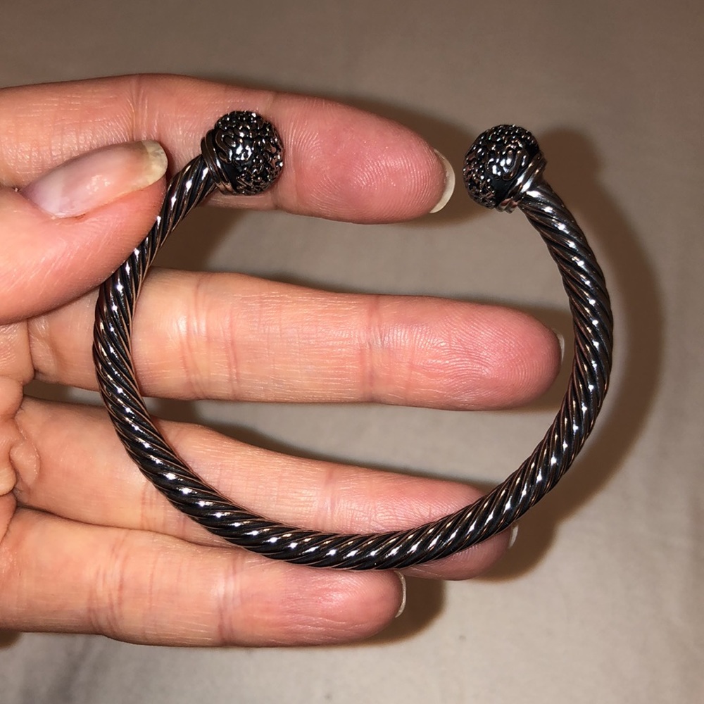 David yurman style Trendy silver tone cuff bracelet